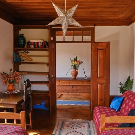 וילה נובה דה פויארס A Charming , Traditional Cottage At Quinta Da Ribeira מראה חיצוני תמונה