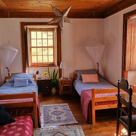 וילה נובה דה פויארס A Charming , Traditional Cottage At Quinta Da Ribeira מראה חיצוני תמונה