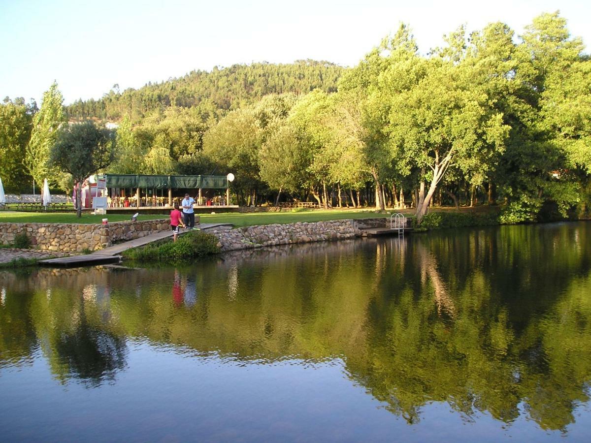 וילה נובה דה פויארס A Charming , Traditional Cottage At Quinta Da Ribeira מראה חיצוני תמונה