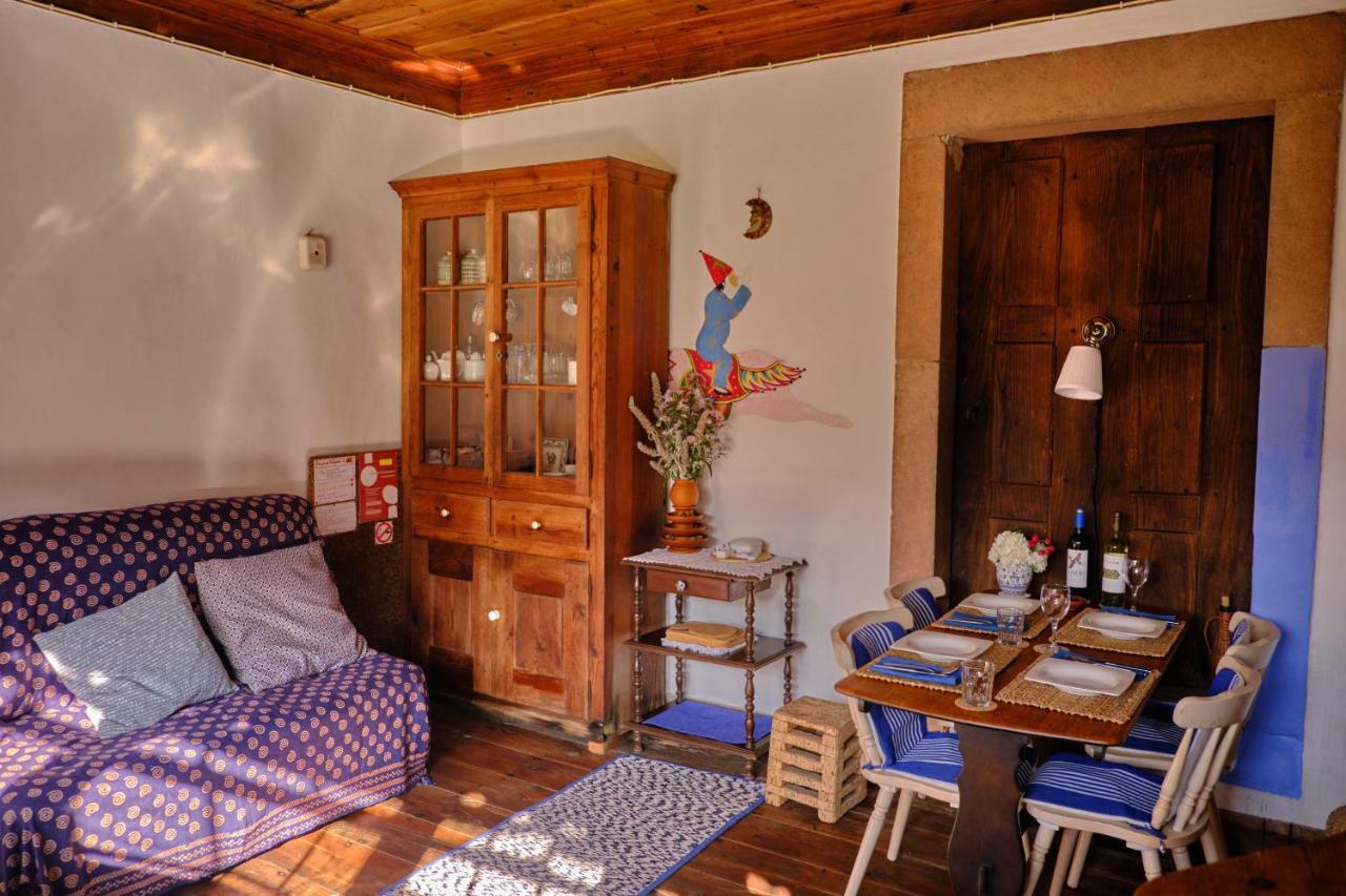 וילה נובה דה פויארס A Charming , Traditional Cottage At Quinta Da Ribeira מראה חיצוני תמונה