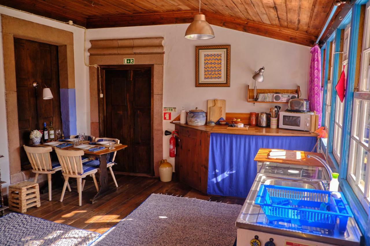 וילה נובה דה פויארס A Charming , Traditional Cottage At Quinta Da Ribeira מראה חיצוני תמונה